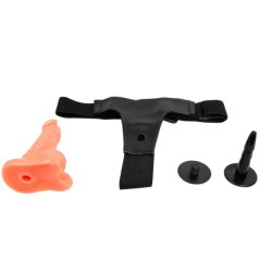 harnais avec pénis réaliste et culotte réglable ultra passionnée 15.5 cm