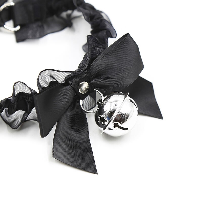 collier fétiche dentelle collier fétiche dentelle