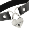 collier en cuir vegan avec accessoire coeur avec cl?