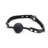 bâillon balle en silicone avec ceinture en cuir (cadenas inclus)