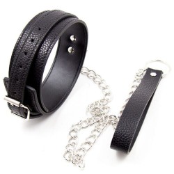 collier motif serpent