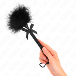baguette en corde de nylon avec plumes chatouillantes et noeud noir 25 cm