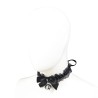 collier fétiche dentelle