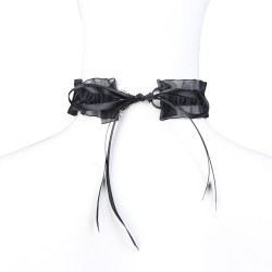 collier fétiche dentelle