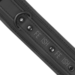 collier et menottes en cuir végan avec doublure en noprène