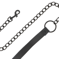 collier noir avec chaîne