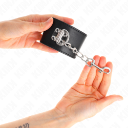 appui-poignets avec fermeture par cadenas noir ajustable 16-23 cm x 5,5 cm