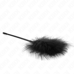 plumes tickle noires utilisées pour le kit bondage 27 cm