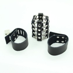 cage  pénis avec anneaux métalliques et sangle en cuir