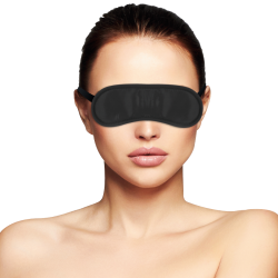 masque noir droit